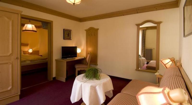Hotel Dolomiti La Villa  Eksteriør billede