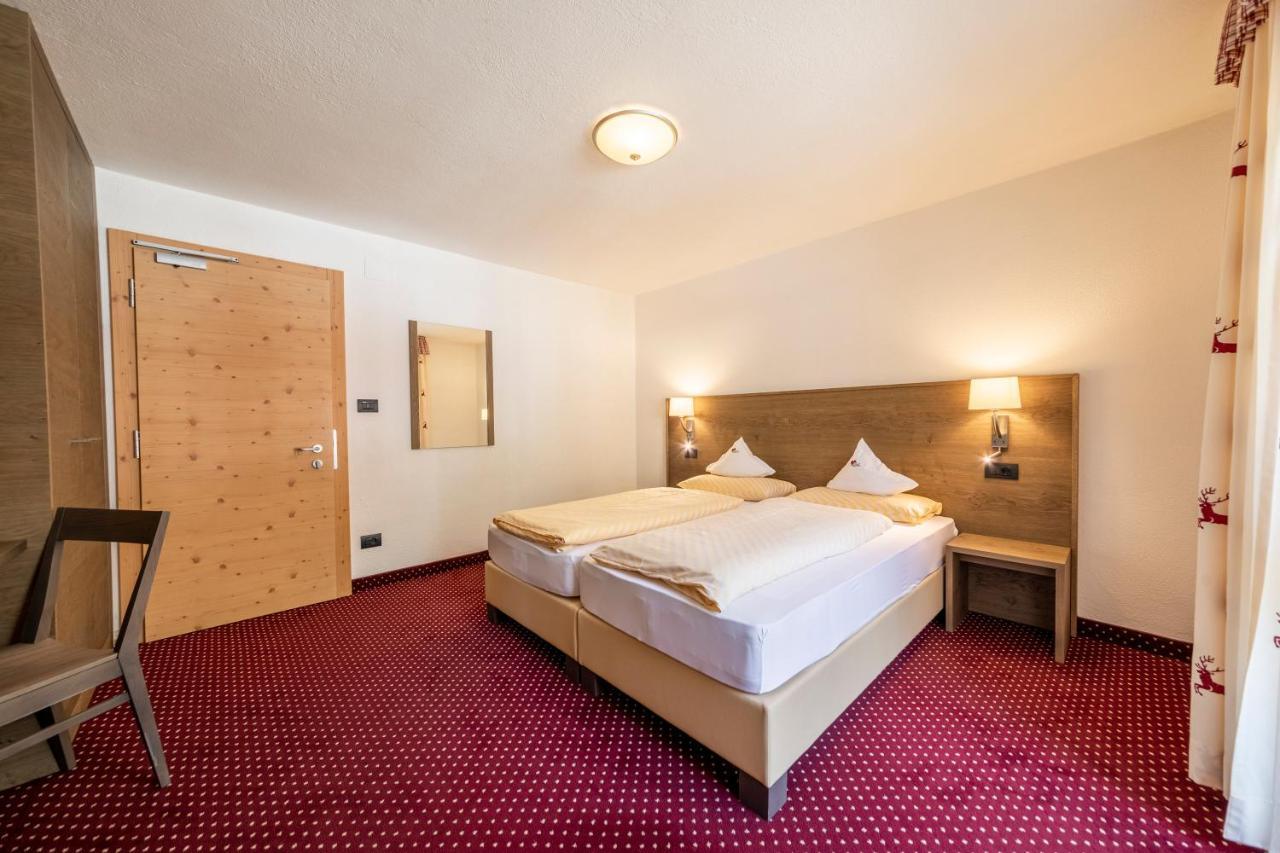Hotel Dolomiti La Villa  Eksteriør billede