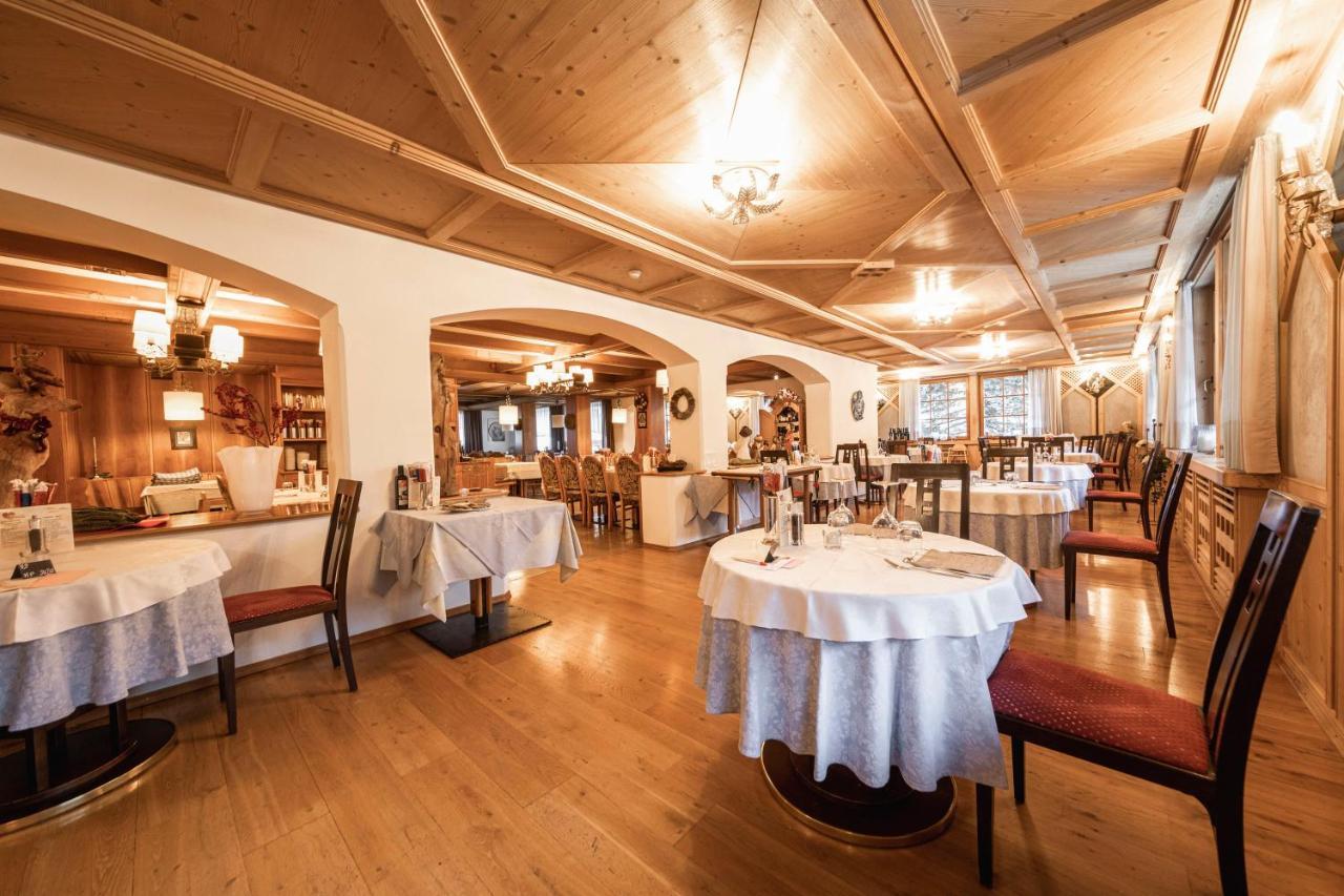 Hotel Dolomiti La Villa  Eksteriør billede